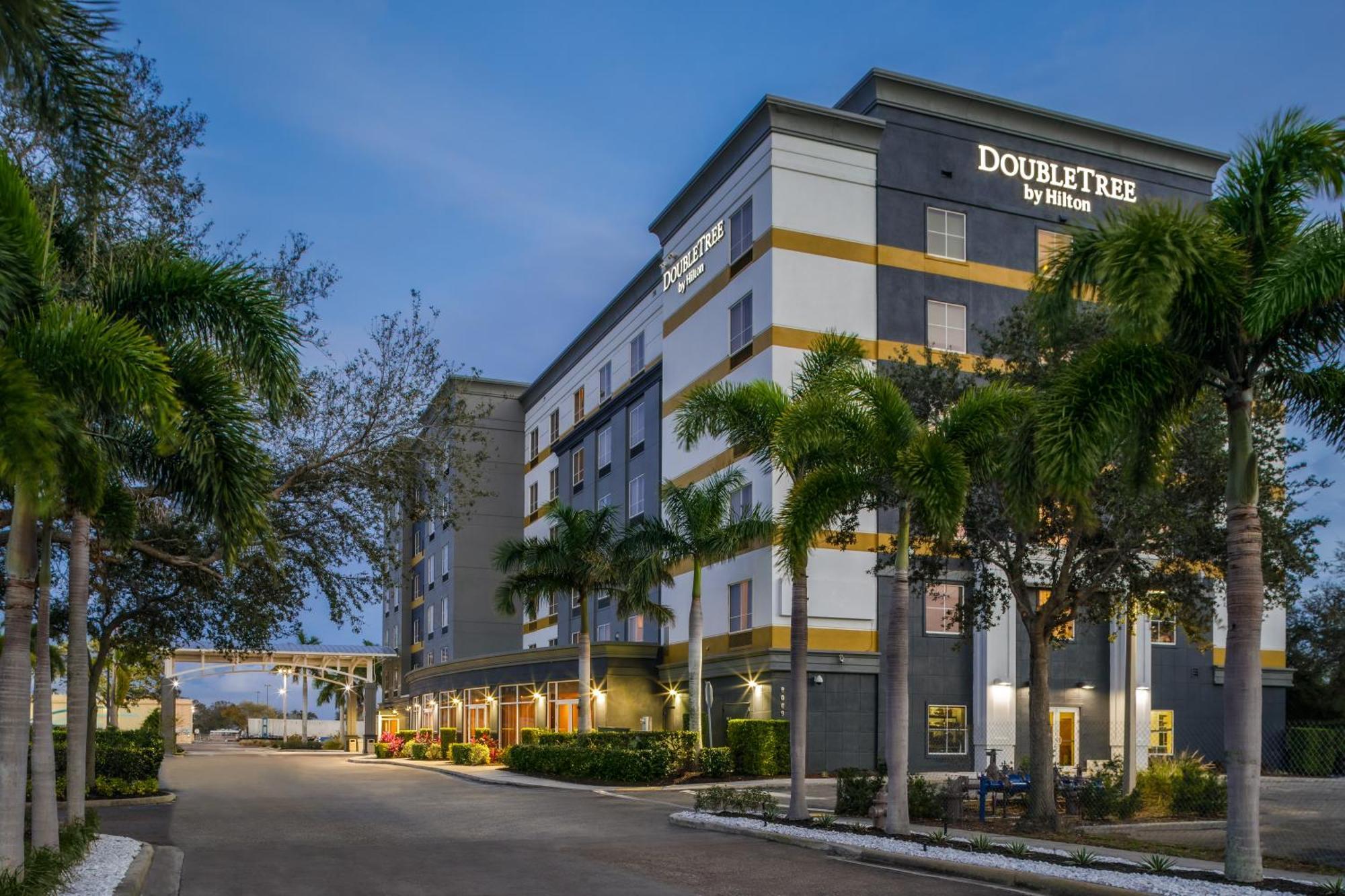 - Bradenton Airport, An Ihg 4*