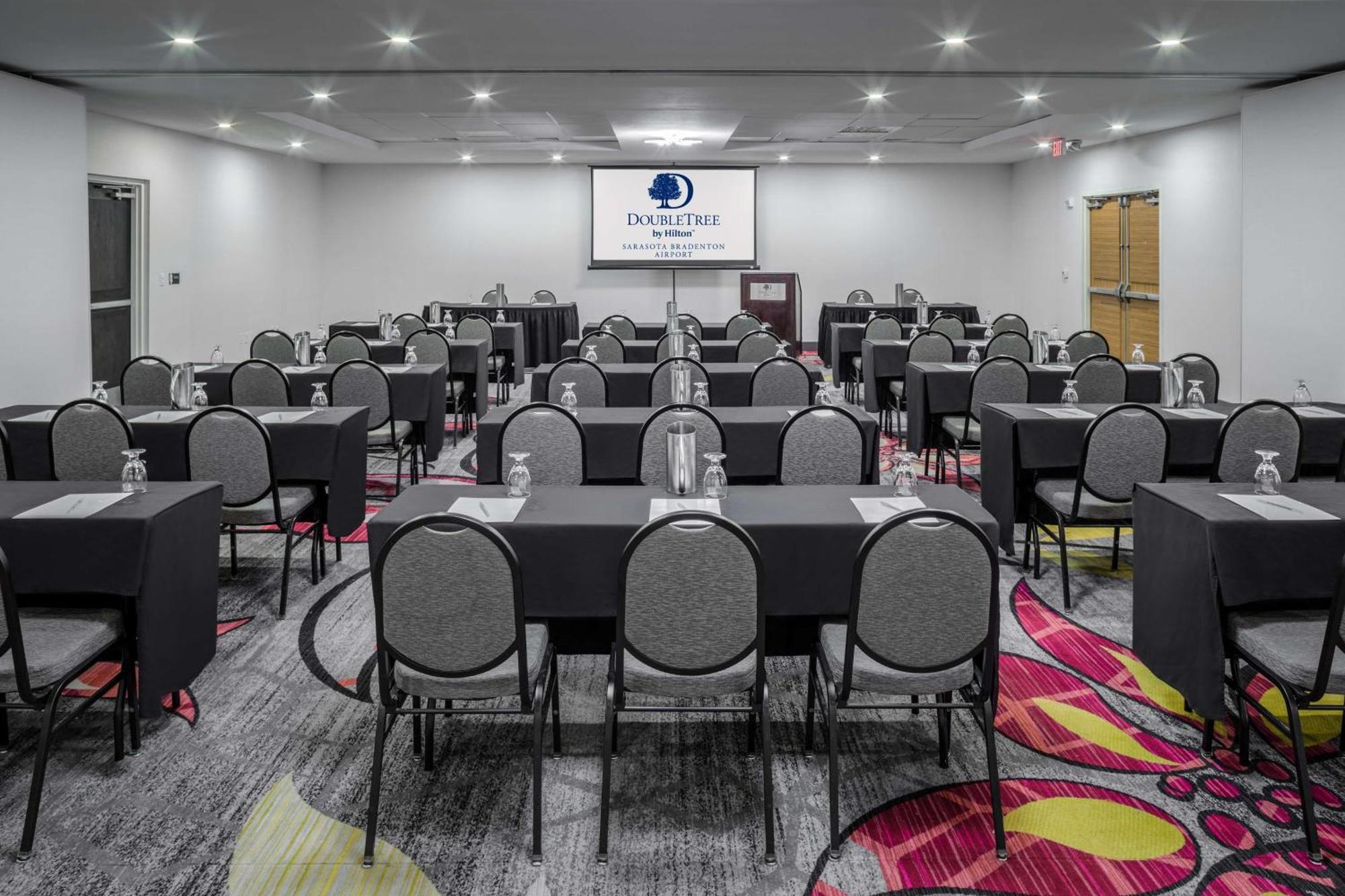 - Bradenton Airport, An Ihg Hotel South Bradenton
