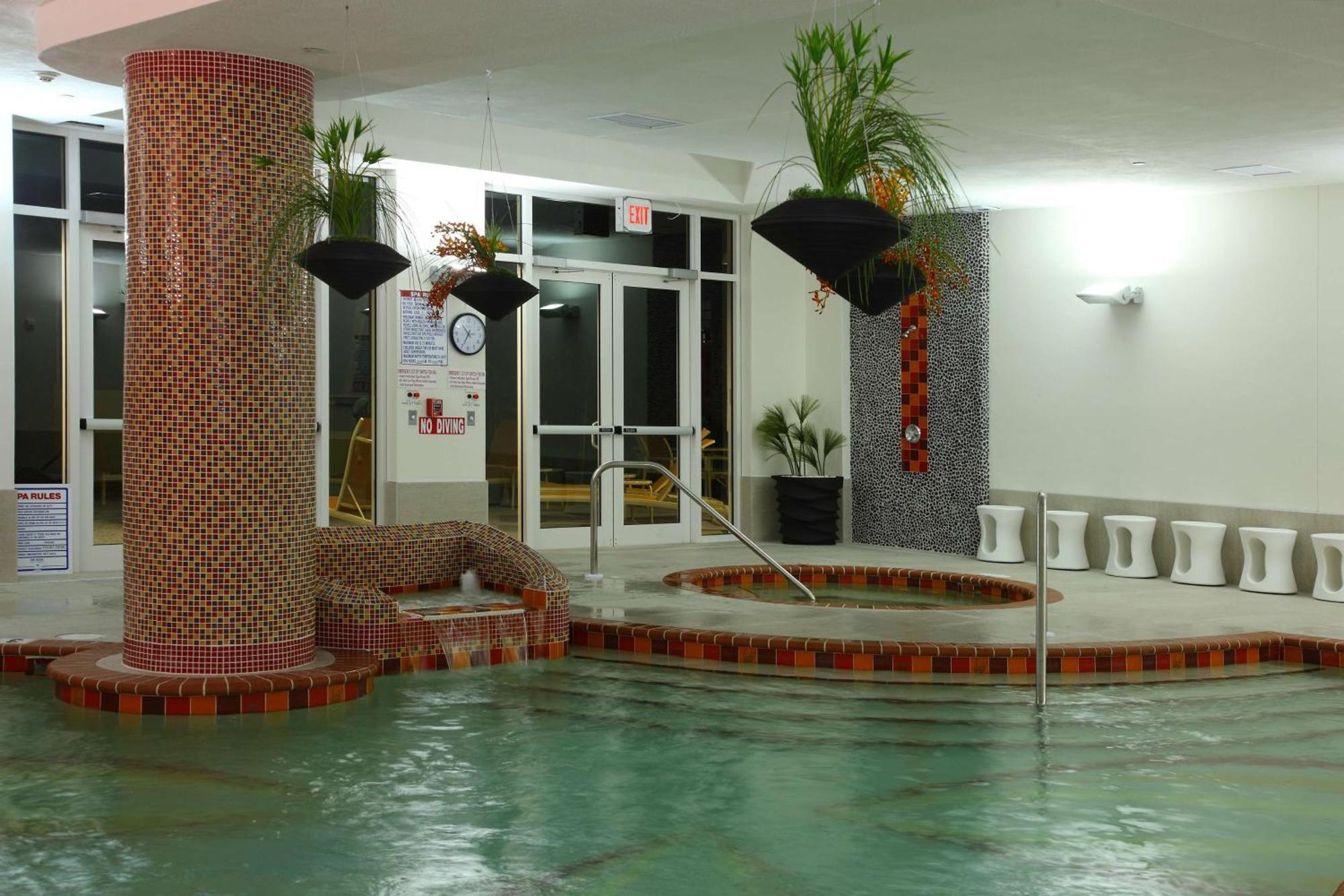 - Bradenton Airport, An Ihg Hotel South Bradenton