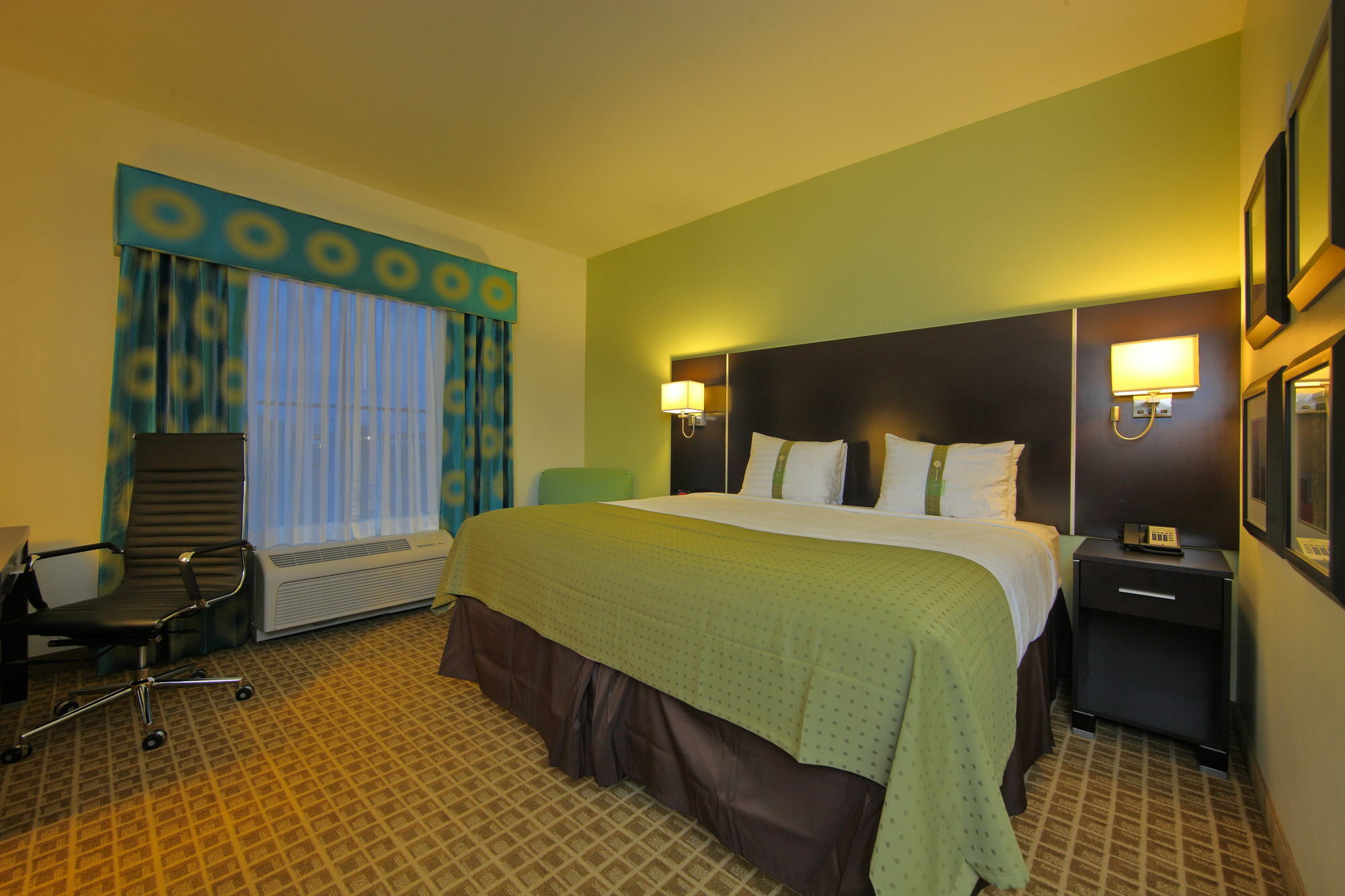 - Bradenton Airport, An Ihg South Bradenton